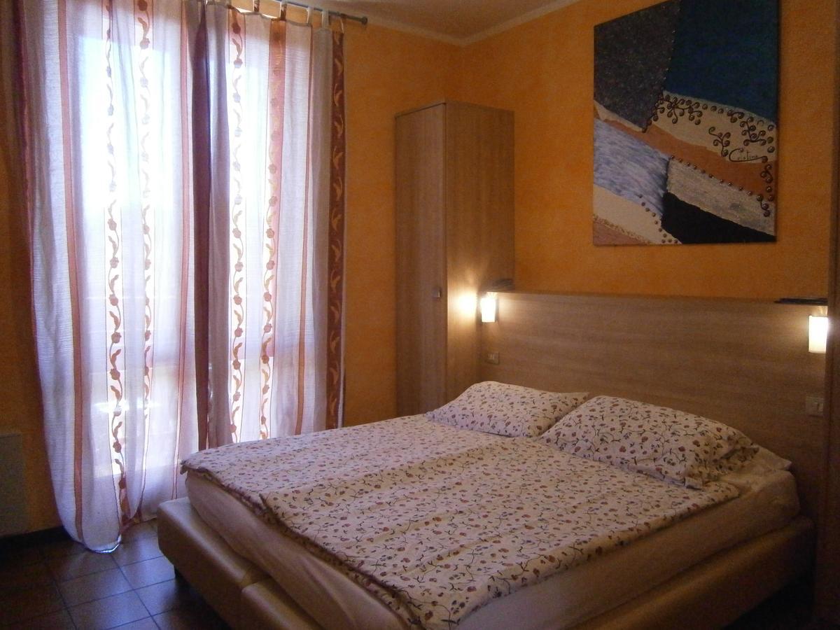 Hotel Chiara Sirmione Exterior photo